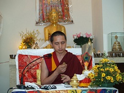 Geshe Tenzin Zopa Visiting CGC April 2010
